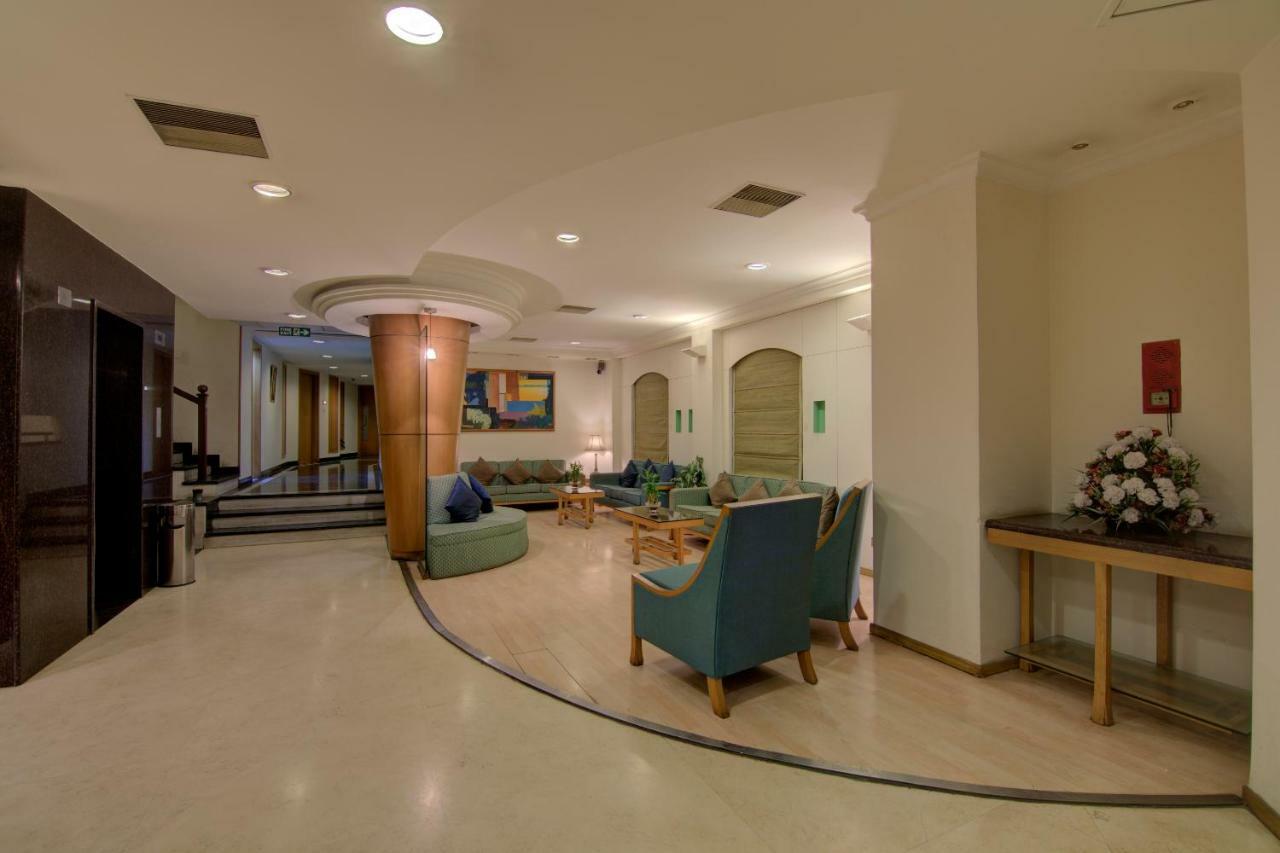 ไตรสตาร์ เซอร์วิซ อพาร์ตเมนต์ Apartment บังกาลอร์ ภายนอก รูปภาพ